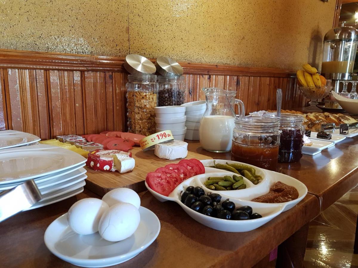 Hotel el Hayat Batna Dış mekan fotoğraf